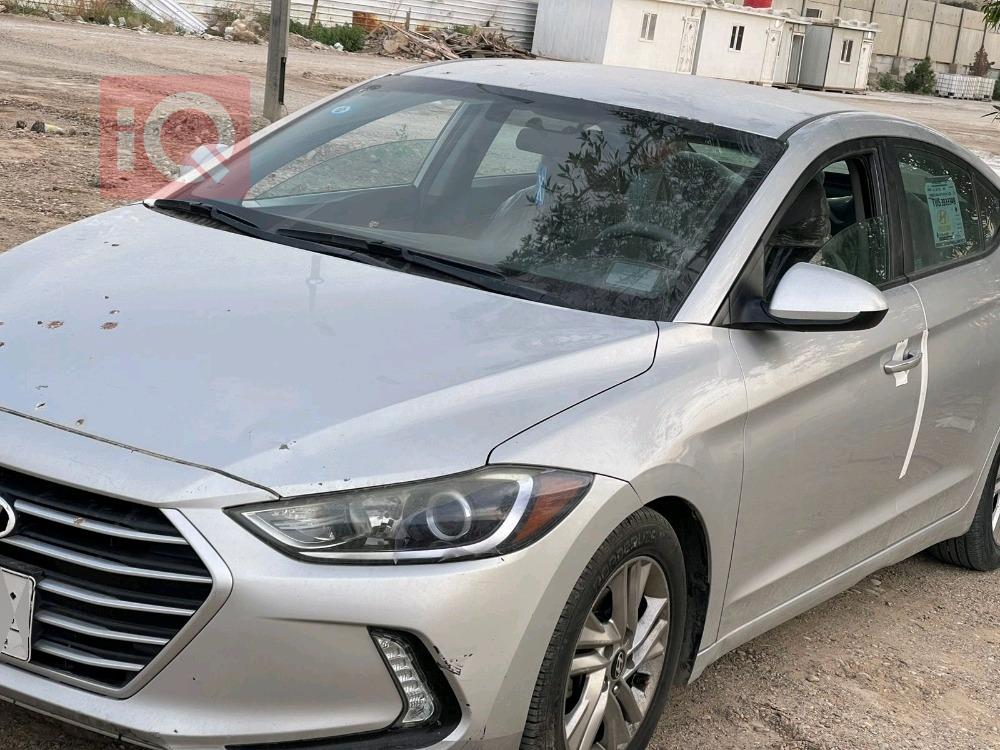 هيونداي النترا